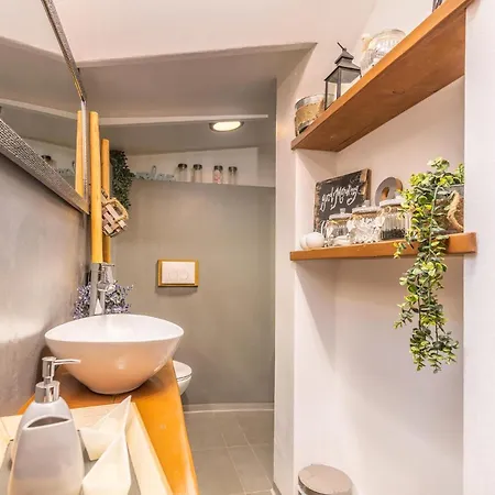 2 Bedroom Awesome In