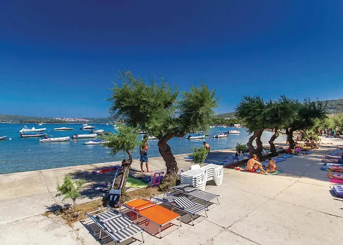 2 Bedroom Awesome In *